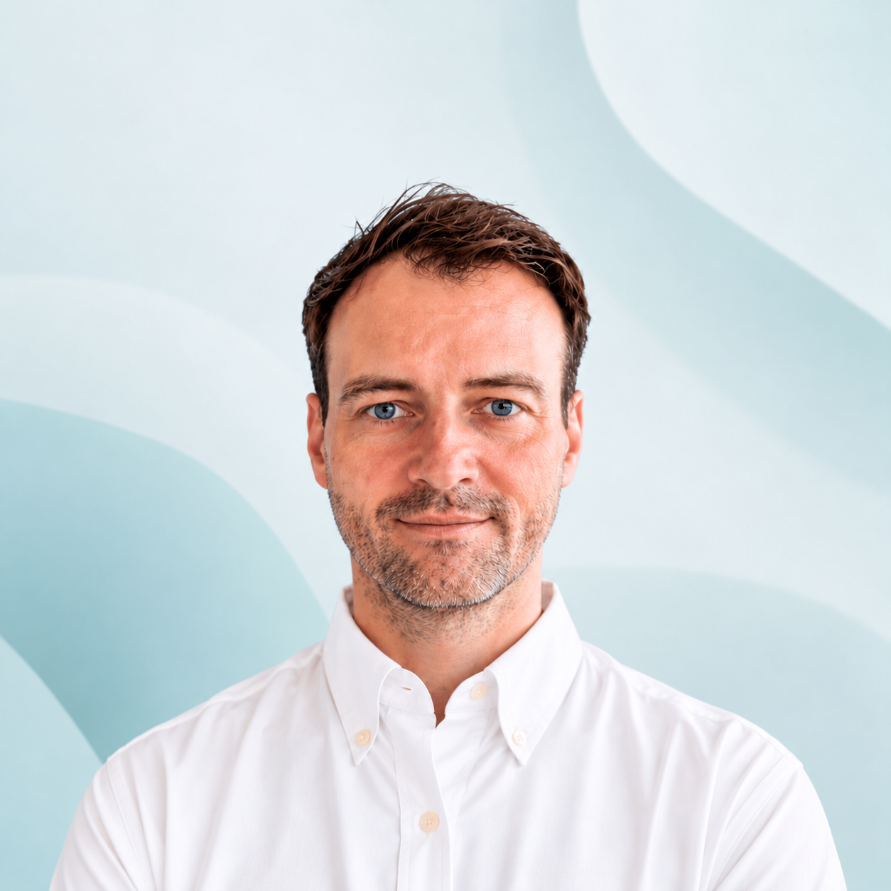 Dr. Egor Usikov